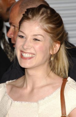 Rosamund Pike