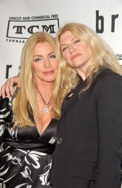 Shannon tweed ve tracy tweed