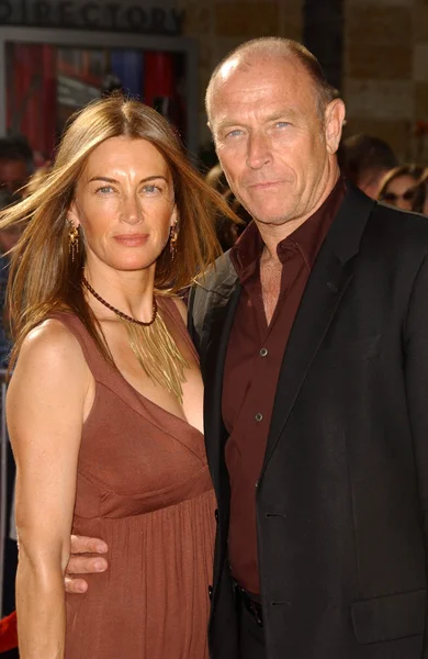Amanda öder, corbin bernsen