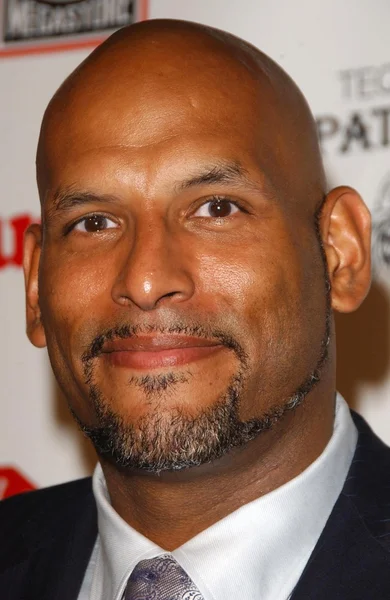 Rock bakire tarafından sunulan kasbah birleştirmek