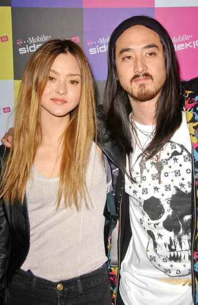 Devon Aoki y Steve Aoki — Foto de Stock