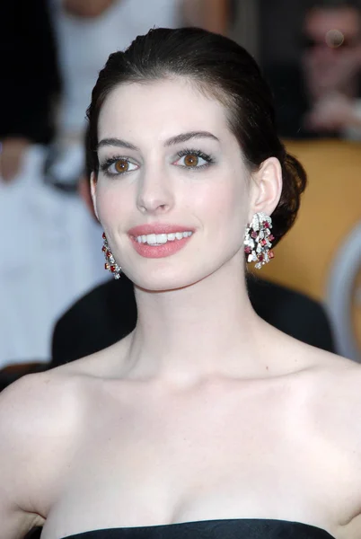 Anne Hathaway — Photo
