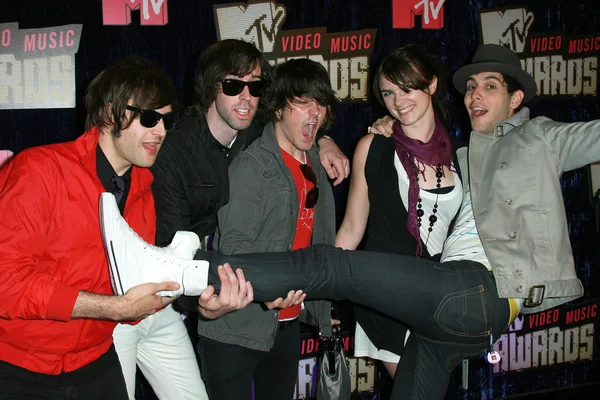 Cobra Starship arriving at the 2007 MTV Video Music Awards. The Palms Hotel And Casino, Las Vegas, NV. 09-09-07 — 스톡 사진