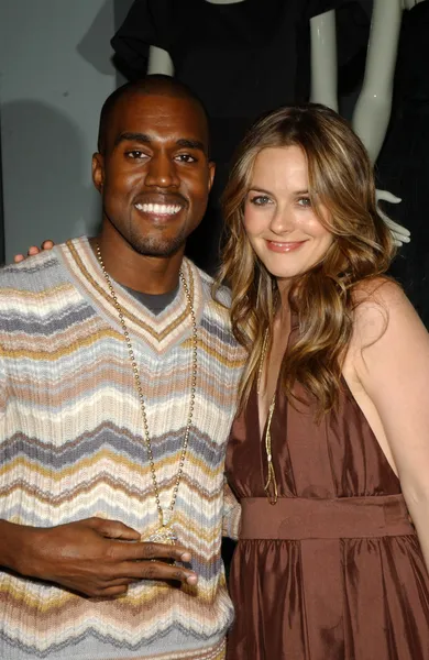 Kanye West e Alicia Silverstone — Fotografia de Stock