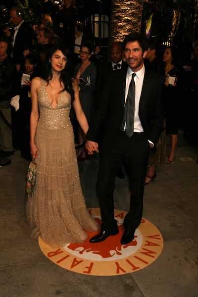 Shiva Rose y Dylan McDermott — Foto de Stock