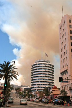 2007 hollywood hills yangın