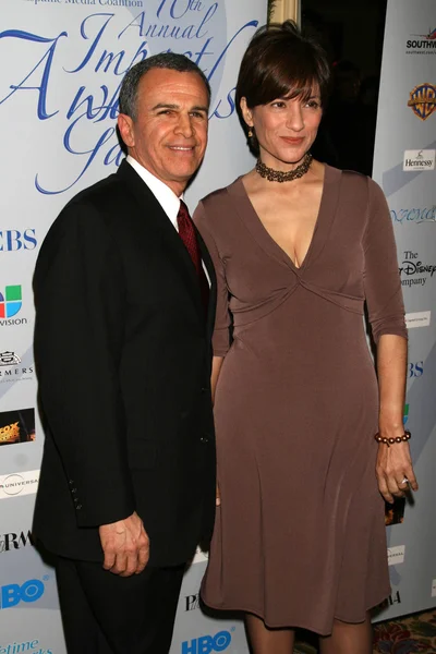 Tony Plana y Ada Maris — Foto de Stock