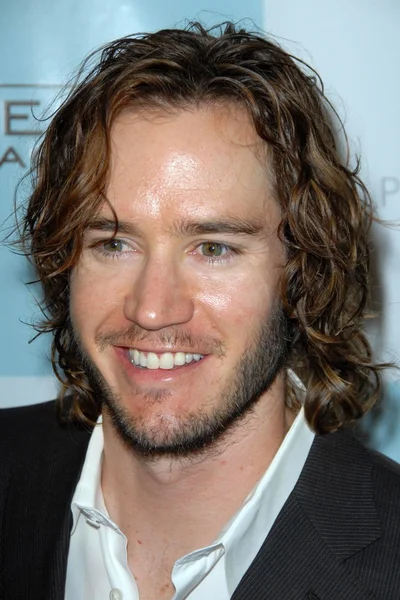 Mark-paul gosselaar bei der internationalen platin-gilde mit kleidung von unserer backparty. Luxushotel Rodeo Drive, beverly Hills, ca. 09-12-07 — Stockfoto