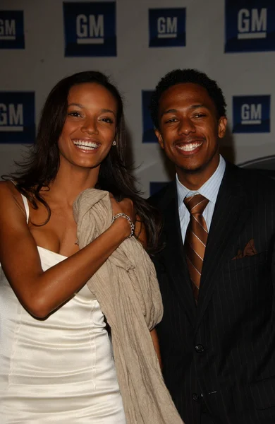 Selita ebanks i nick cannon — Zdjęcie stockowe