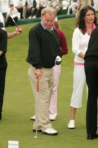 9 roczne michael douglas i przyjaciele sławna zawody golfowe — Zdjęcie stockowe