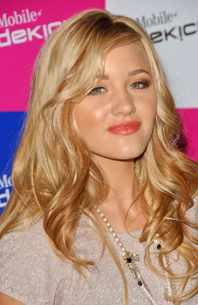 AJ michalka açılışında, t-mobile sidekick kimliği, t-mobile sidekick çok, hollywood, ca. 04-13-07