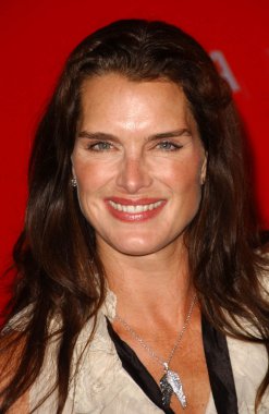 Garrard kuyumcu amiral gemisi mağaza açılış