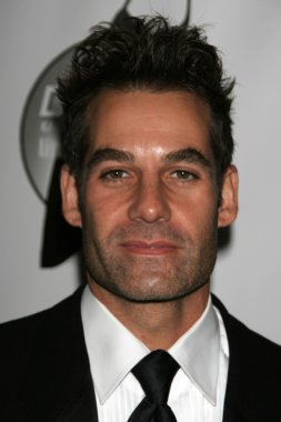 Adrian pasdar 5 yıllık küçük siyah elbise Gala Pediatrik epilepsi la tabanlı proje yararlanan. Fleur de lys, bel air, ca. 11-18-06