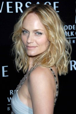 Amber Valletta