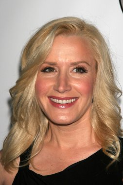 Angela Kinsey