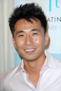 James kyson lee, Platin guild uluslararası arka partimiz elbiselerini ile. Luxe hotel rodeo drive, beverly hills, ca. 09-12-07