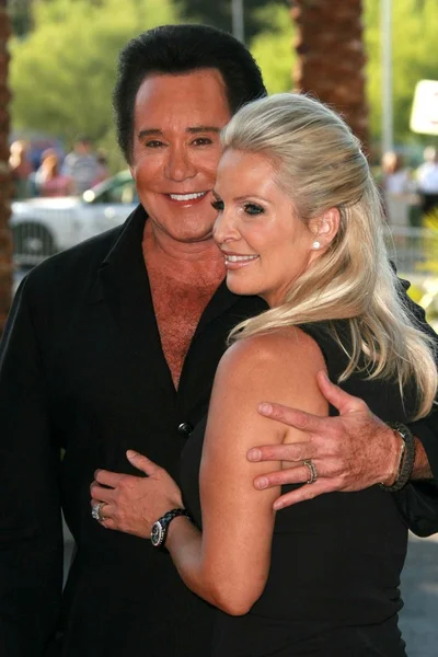 Wayne Newton and wife Kathleen — Stock Photo, Image