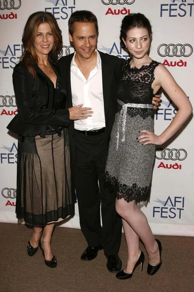 Rita Wilson con Chad Lowe y Michelle Trachtenberg —  Fotos de Stock