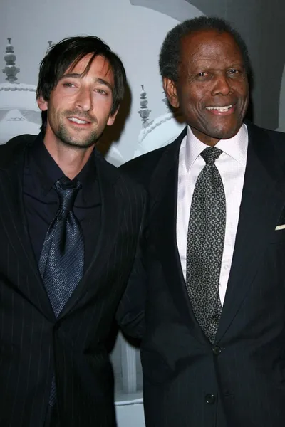 Adrien Brody and Sidney Poitier at the Giorgio Armani Prive Show to celebrate the Oscars. Green Acres, Los Angeles, CA. 02-24-07 — Stock Photo, Image