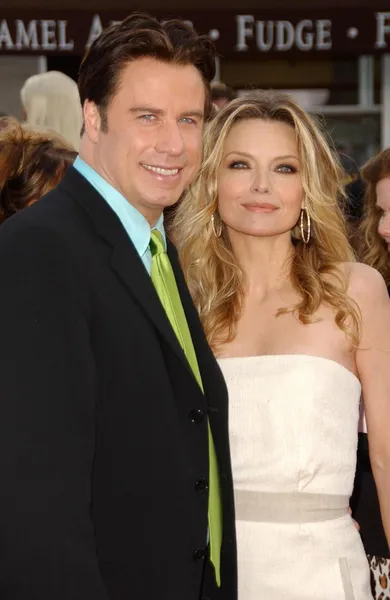 John Travolta y Michelle Pfeiffer — Foto de Stock