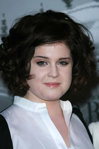 Kelly osbourne op de giorgio armani prive Toon om te vieren de oscars. groene hectare, los angeles, ca. 02-24-07 — Stockfoto