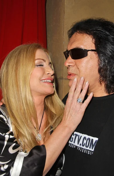 Shannon Tweed and Gene Simmons — Stock Photo, Image