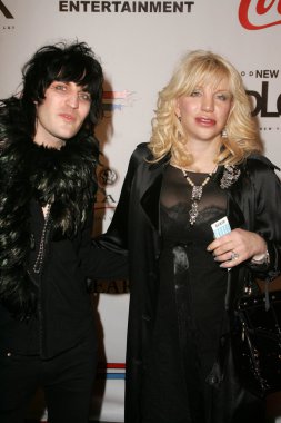 Noel fielding ve courtney love