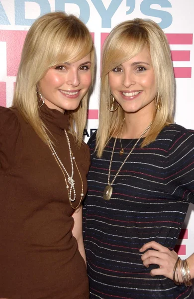 Nicole garza ve natalie garza