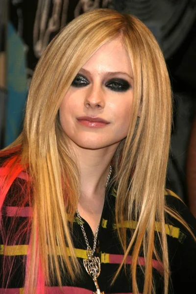 Avril Lavigne Instore Appearance — Stock Photo, Image