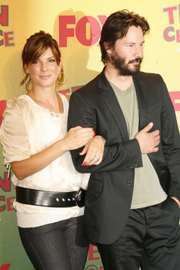 Sandra bullock ve keanu reeves