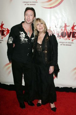 Julian lennon ve cynthia lennon