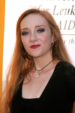 Scarlett Pomers