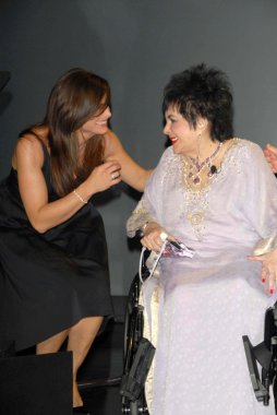 Macy's pasaport gala 2006