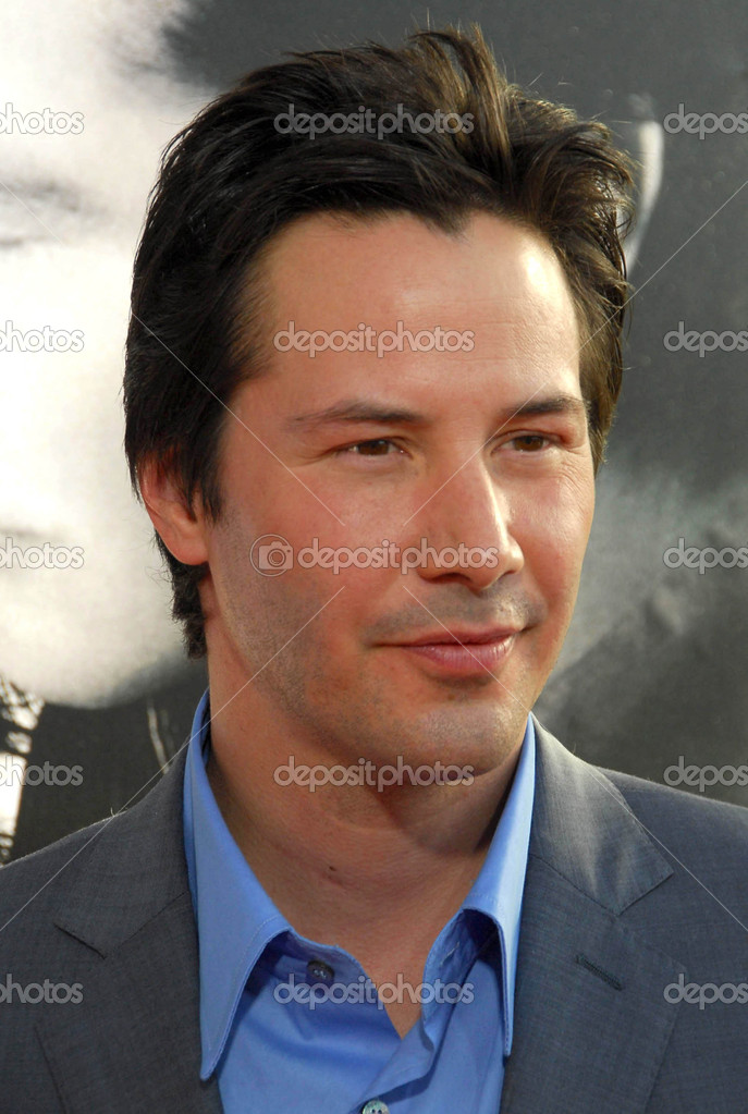 Keanu Reeves At The Premiere Of The Lake House Cinerama