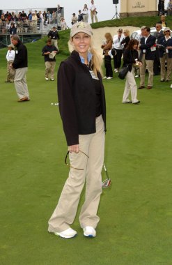 8 yıllık michael douglas ve lexus tarafından sunulan arkadaşlar