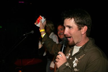 2 yıllık soğuk Heidi ve frank kalabilir yoksa gitmeliyim