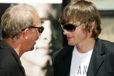 Kevin costner, el ve ayak töreni Yazdır