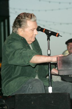 Jerry Lee Lewis