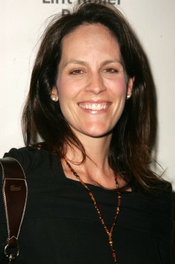 Annabeth Gish