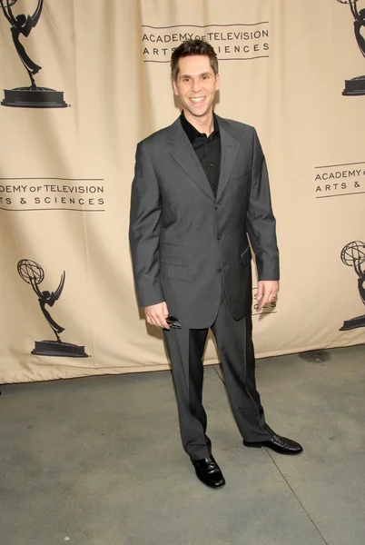 33 yıllık gündüz yaratıcı sanatlar emmy Ödülü