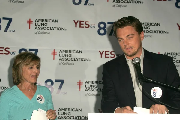 Barbara Boxer, Leonardo Dicaprio — Stock Photo, Image