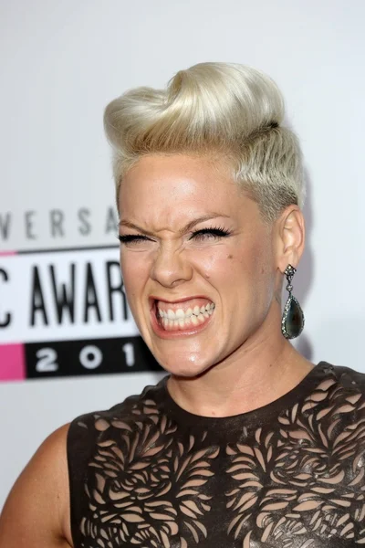 Pink at the 40th American Music Awards Arrivals, Nokia Theatre, Los Angeles, CA 11-18-12 — Stock Photo, Image