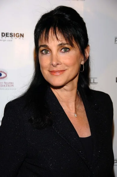 Connie Sellecca — Stockfoto