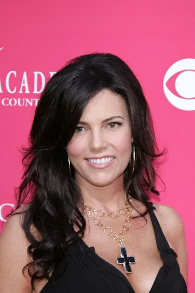 Anastasia kahverengi