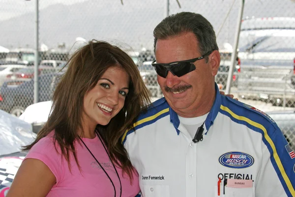 Bridgetta Tomarchio Is The Race Girl on the NASCAR Busch Series — Stock Photo, Image