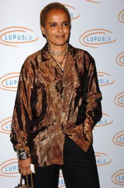 Shari Belafonte