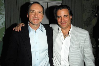 Kevin spacey ve andy garcia adlı yeni triggerstreet.com parti başlattı. Sosyal hollywood, hollywood, ca. 06-15-06