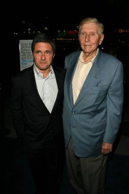 Brad Grey, Sumner Redstone