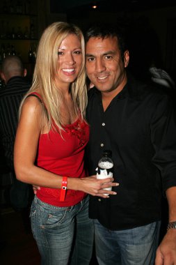 2 yıllık soğuk Heidi ve frank kalabilir yoksa gitmeliyim