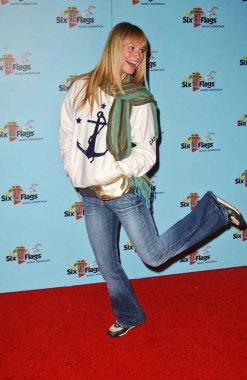 Joe francis doğum günü kutlaması